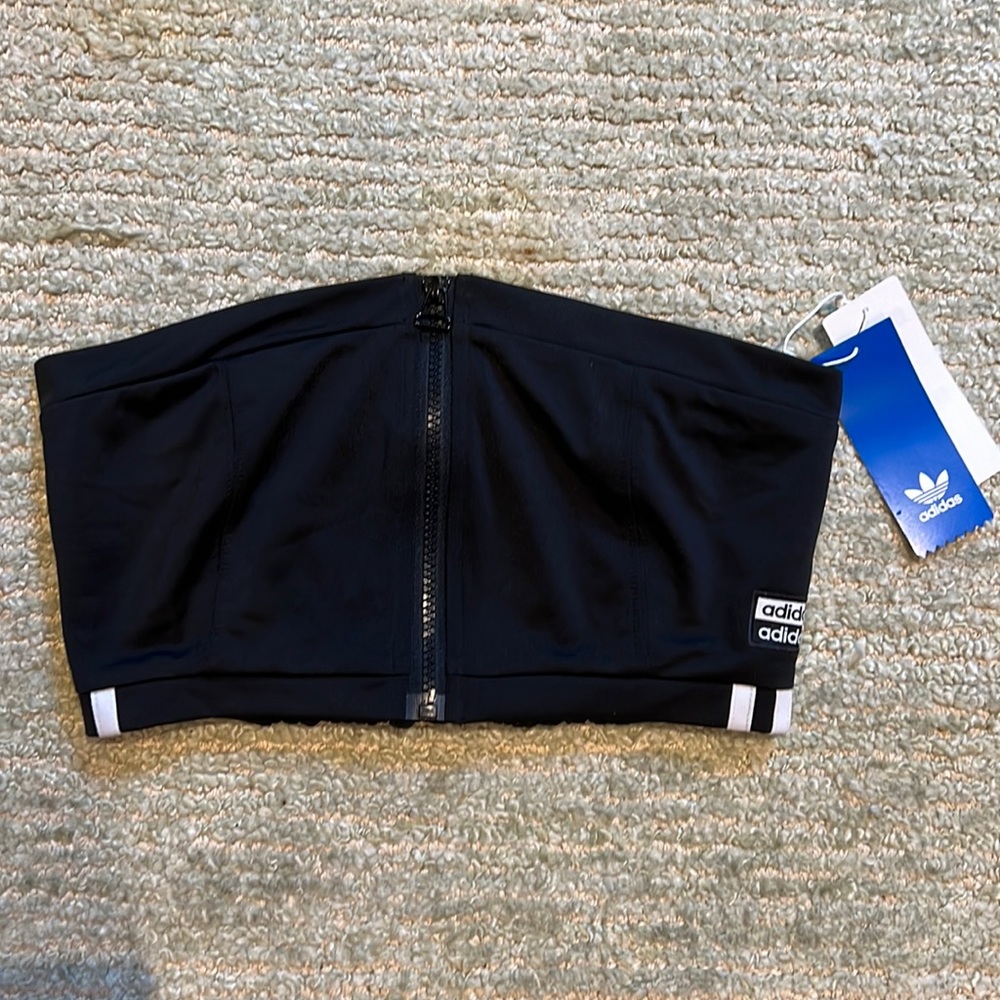 NEW with tag . ADIDAS TOP BRA , size S